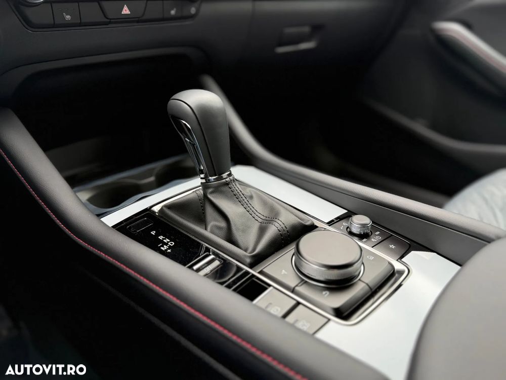 Mazda 3 e-SKYACTIV-G 140 M HYBRID Aut. HOMURA - 23