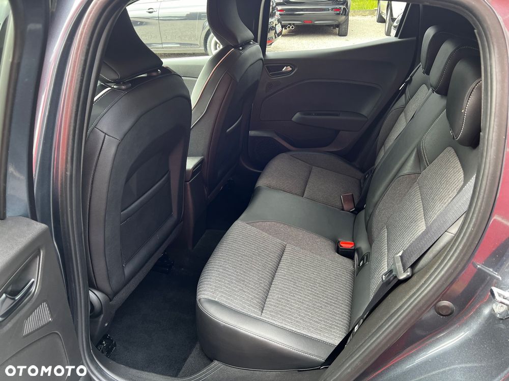 Renault Clio TCe 90 EVOLUTION - 33