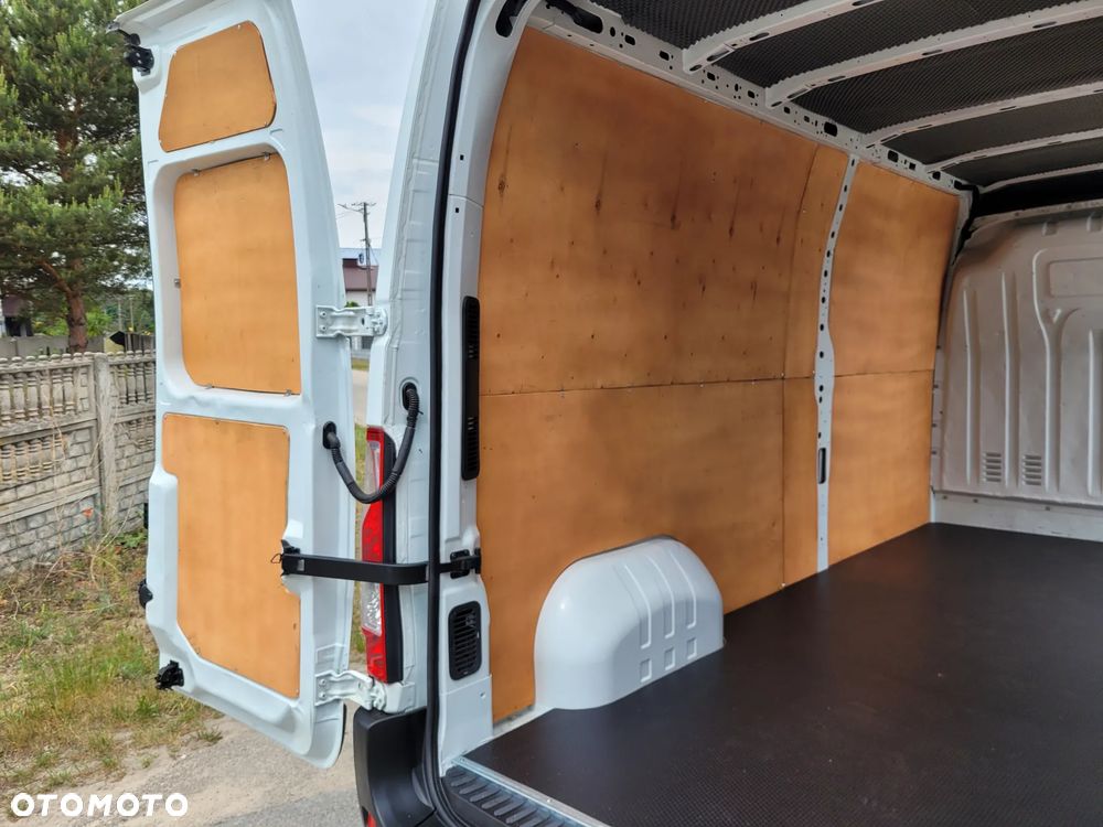 Renault Master - 15