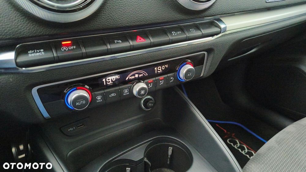 Audi A3 Sportback - 30