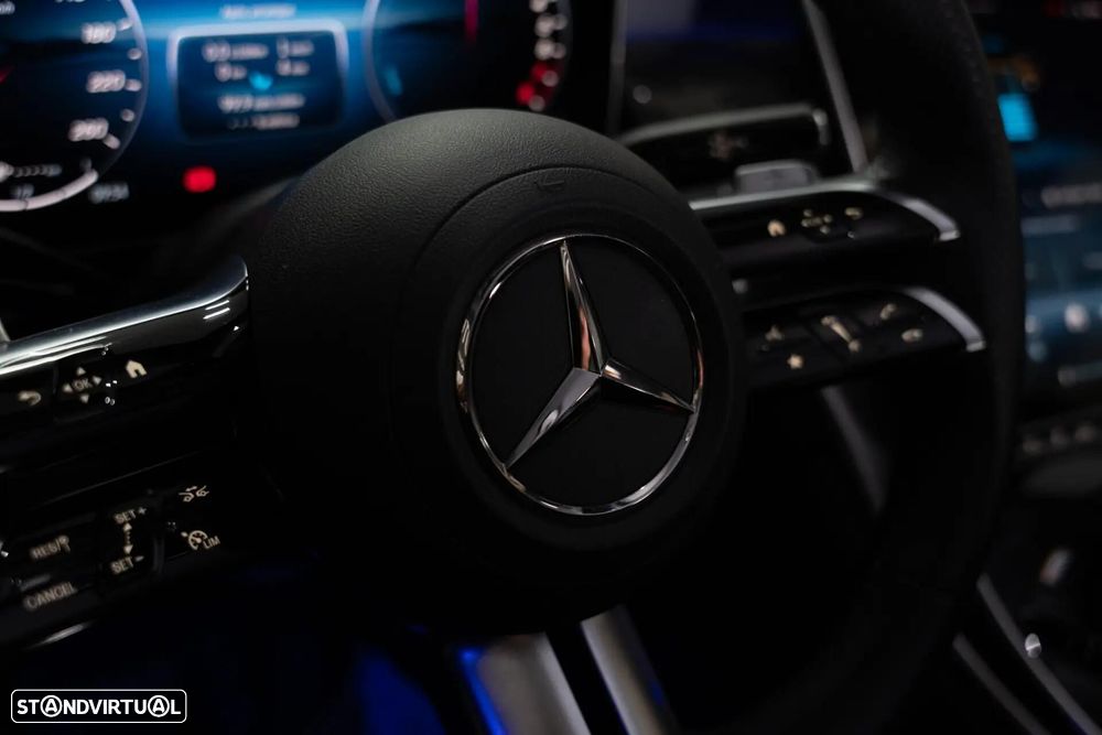 Mercedes-Benz GLC 300 e 4Matic - 13
