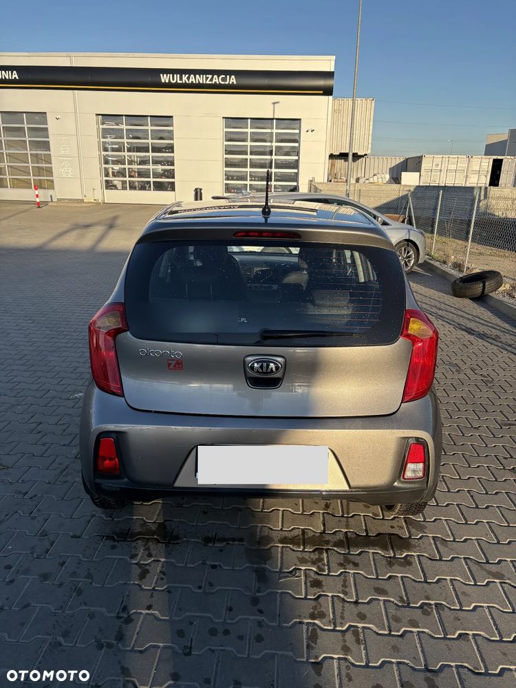 Kia Picanto 2015 photo 3