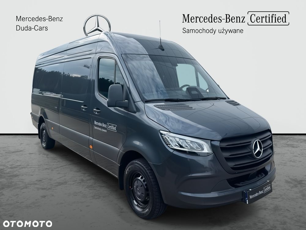 Mercedes-Benz Sprinter 319 - 10