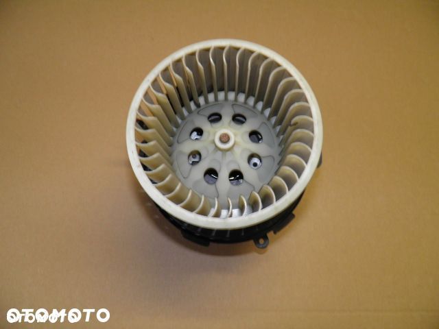 WENTYLATOR NAGRZEWNICY PEUGEOT 206 MAGNETI MARELLI - 2