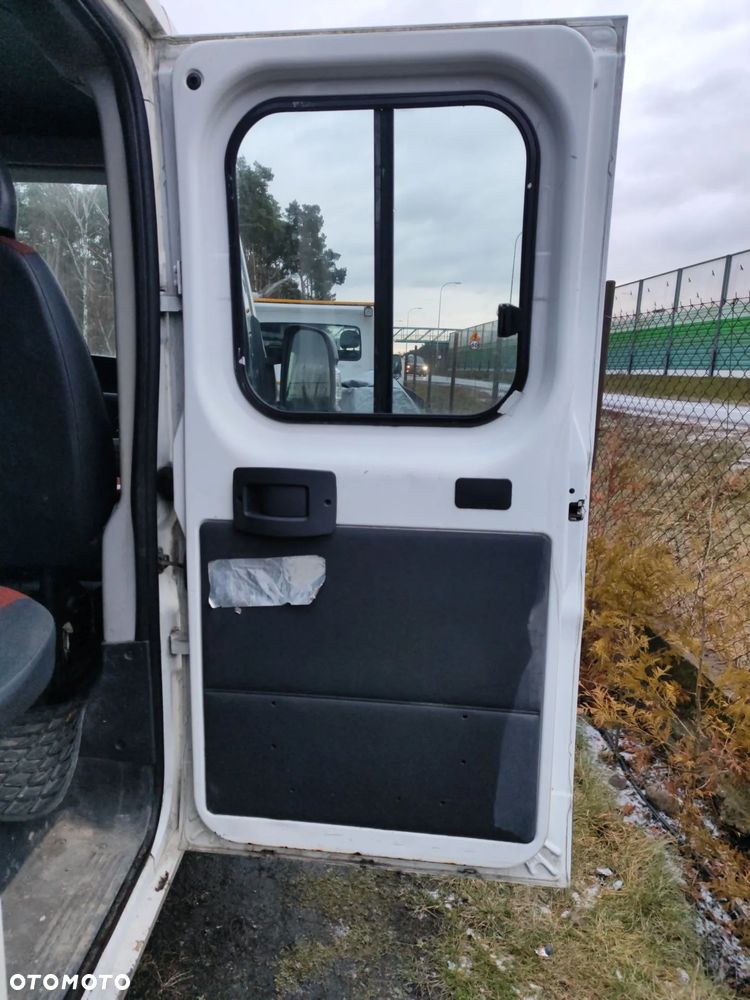 drzwi tył prawe (boczne) doka Białe kompletne do Fiat Ducato III boxer jumper II 06- DOKA PAKA SKRZYNIA dość ładne - 2
