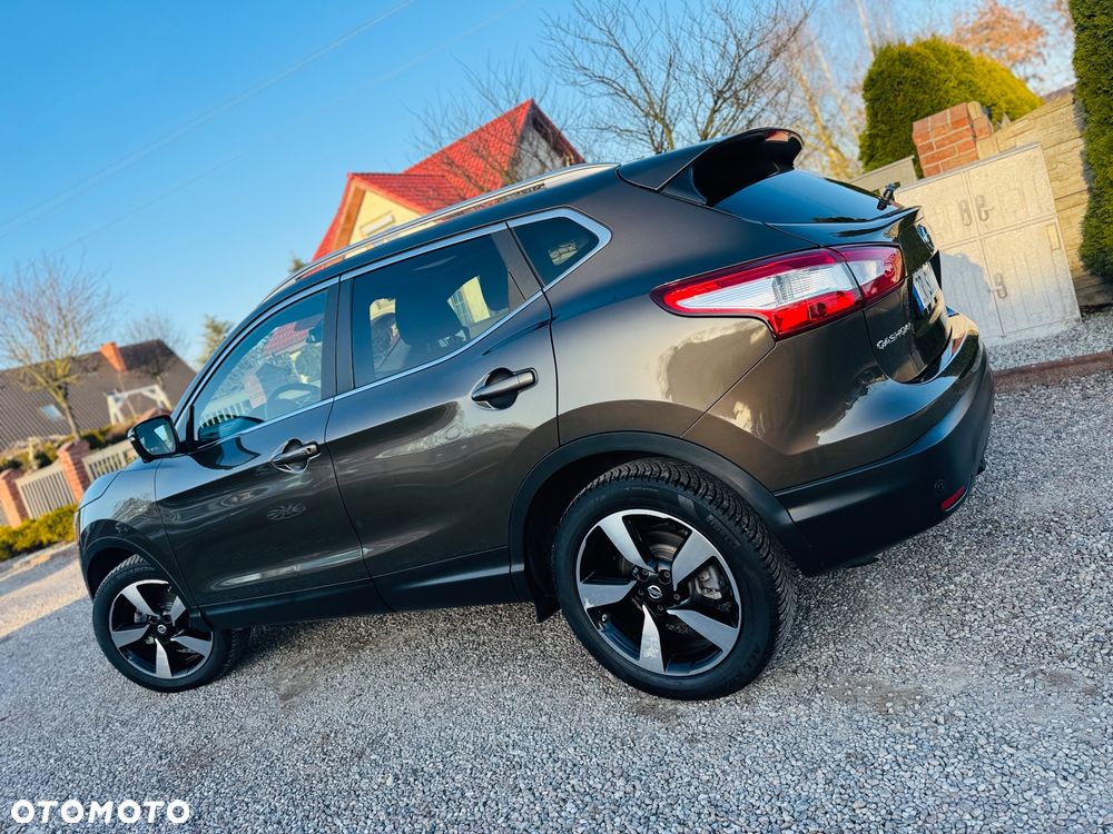 Nissan Qashqai 1.2 DIG-T Tekna - 1