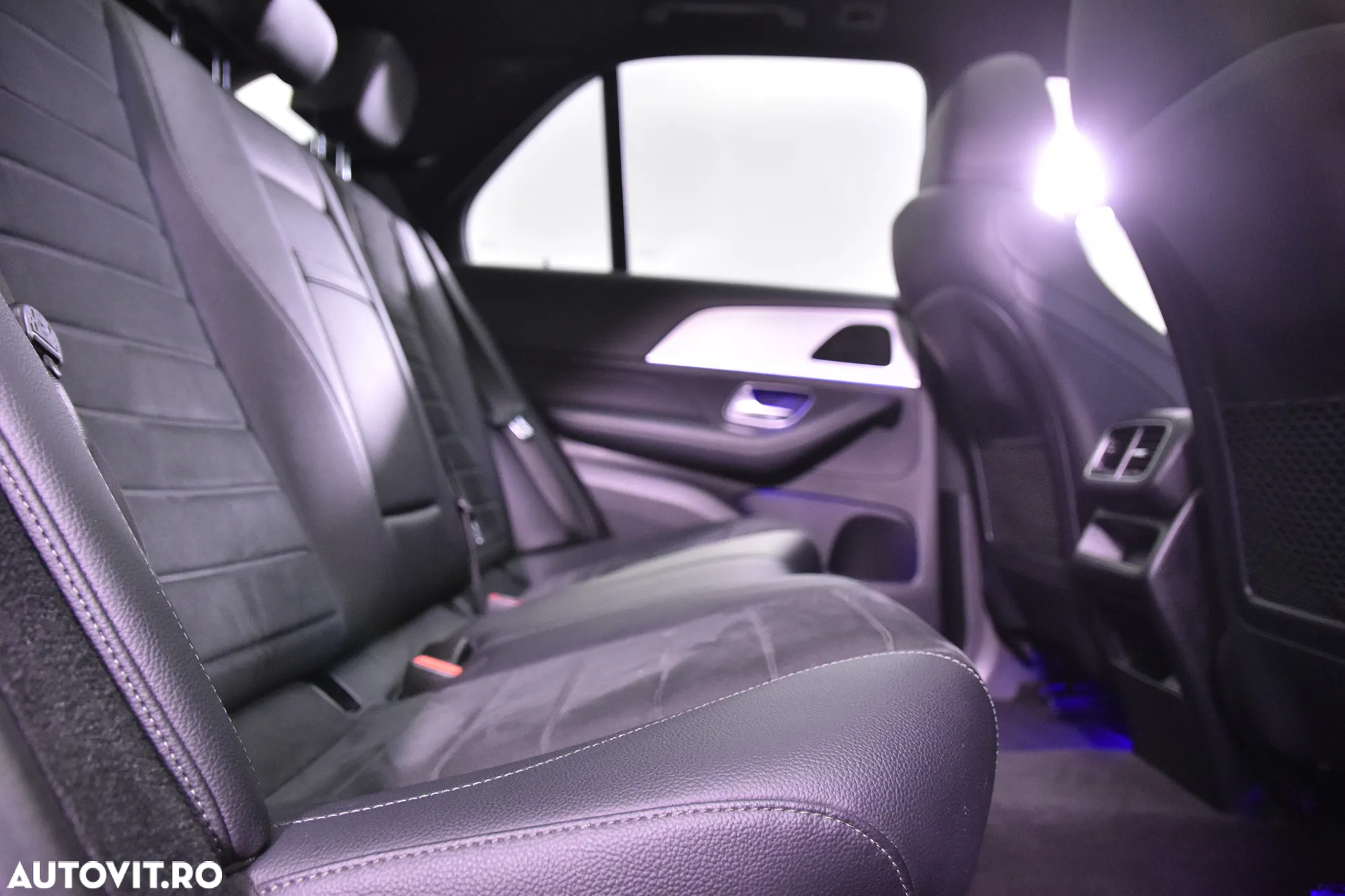 Mercedes-Benz GLE 350 d 4MATIC - 12