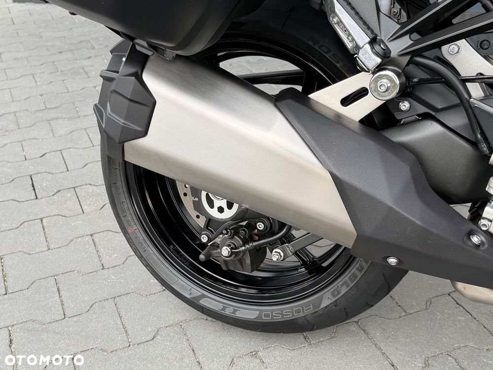 Kawasaki Ninja 1000 SX - 16