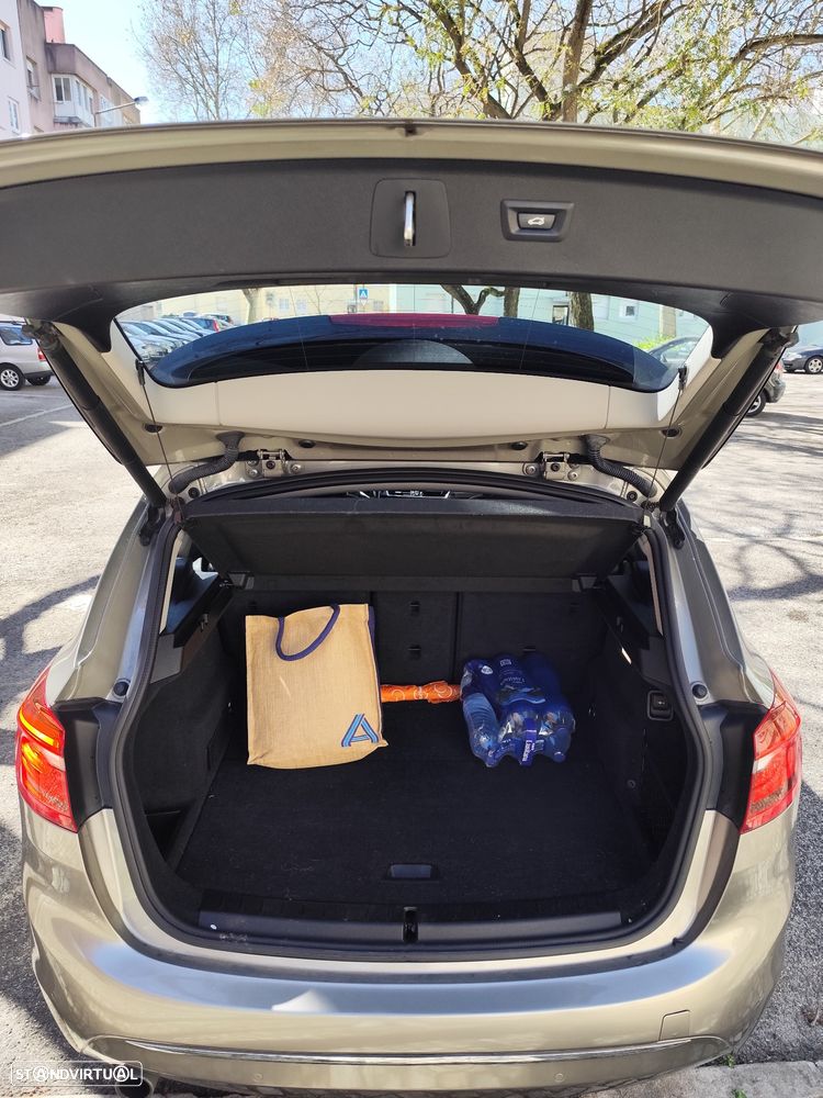 BMW 216 Active Tourer d Line Luxury Auto - 10