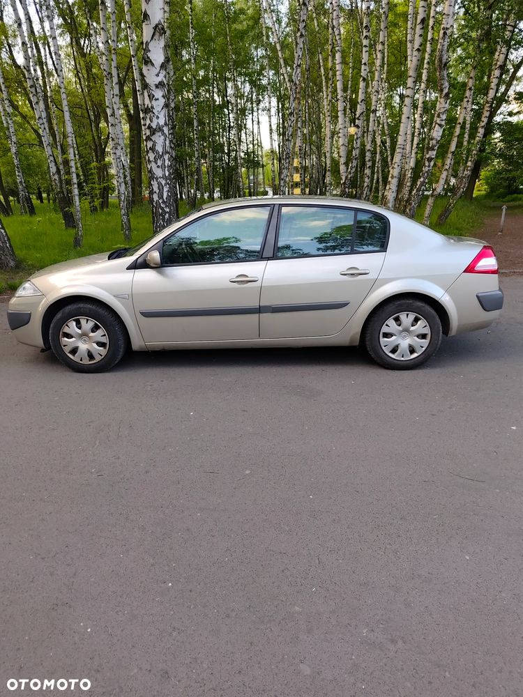 Renault Megane 1.5 dCi Confort Dynamique - 5