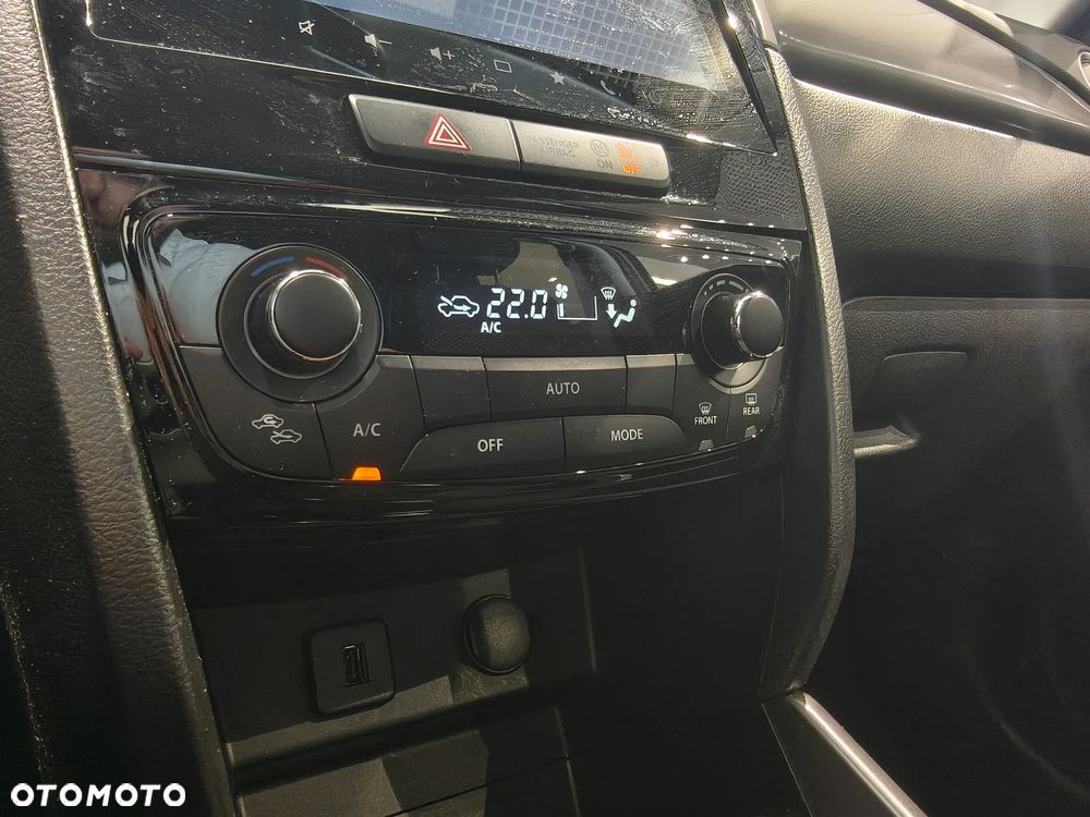 Suzuki Vitara 1.4 Boosterjet mHEV Premium Plus 2WD - 13