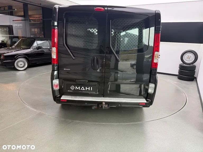 Renault Trafic ver-2-0-dci-115-fap-grand-combi-l2h1-expression - 10