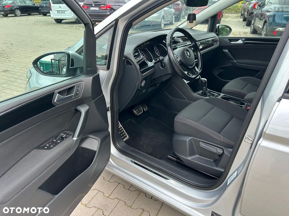 Volkswagen Touran 2.0 TDI BMT Highline DSG - 18