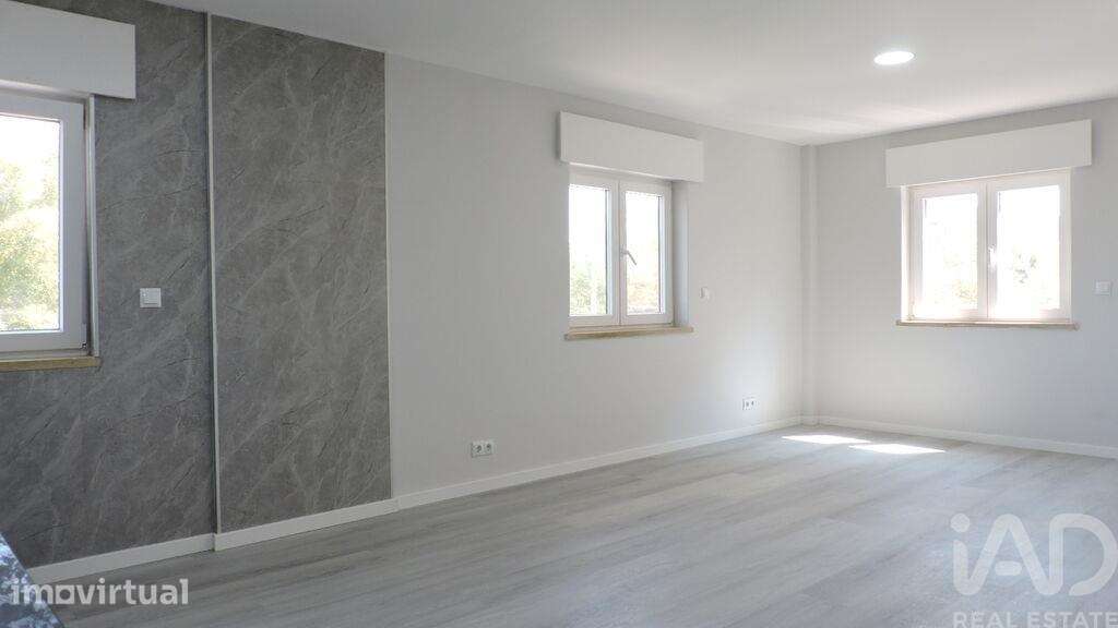 Apartamento em Corroios - Grande imagem: 2/23