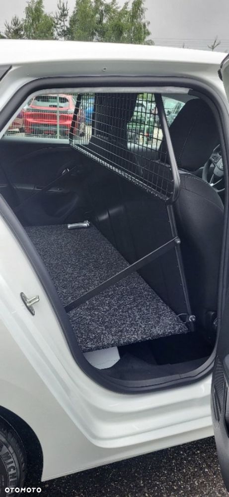 Opel CORSA - 10