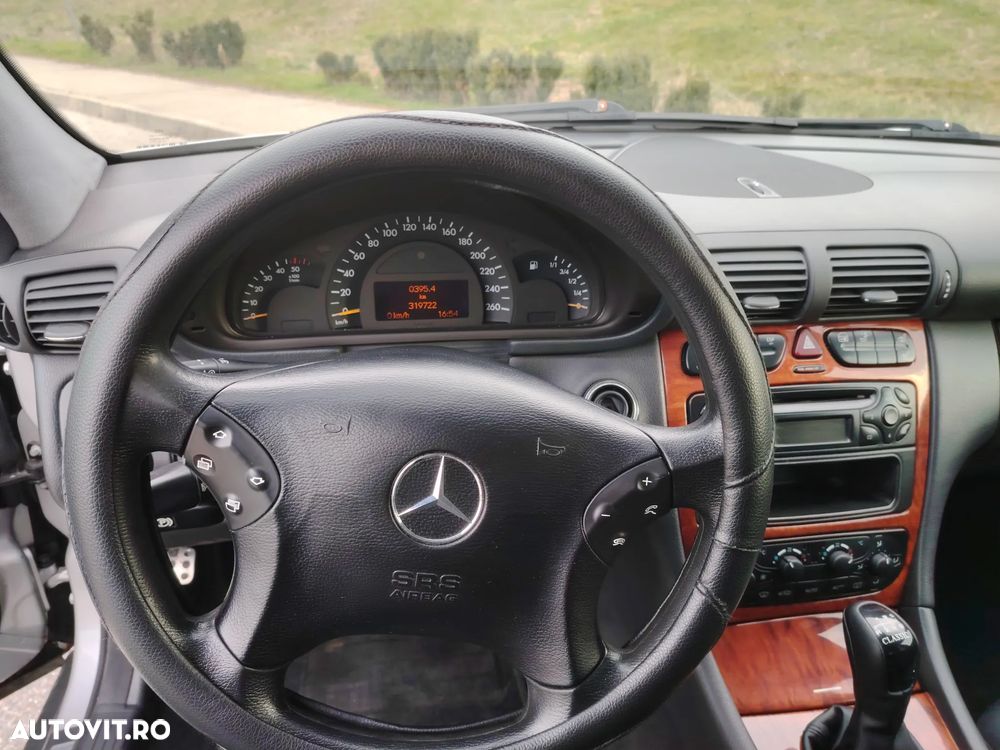Mercedes-Benz C 200 CDI Classic - 12