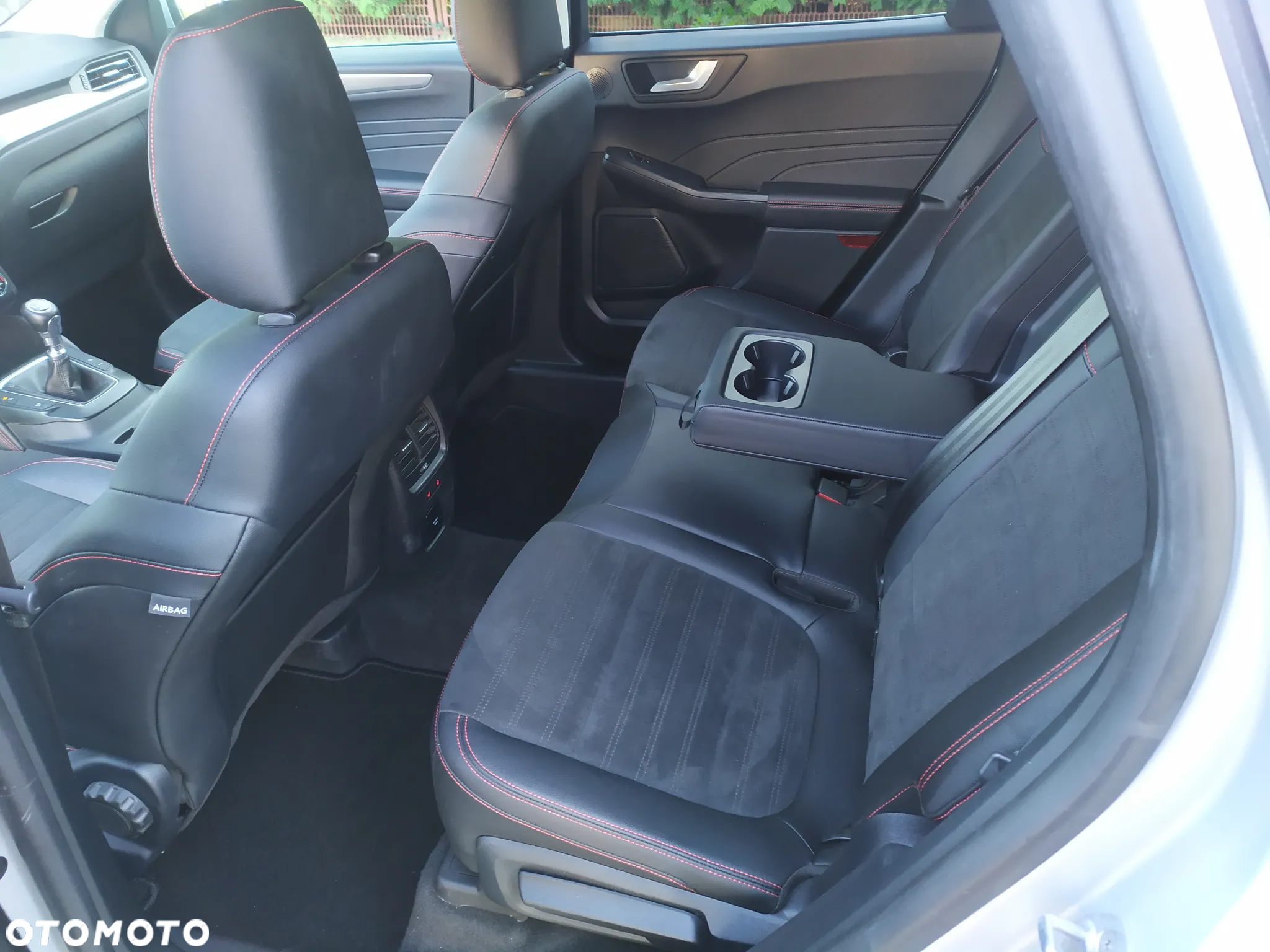 Ford Kuga 2.0 EcoBlue Hybrid TITANIUM X - 26