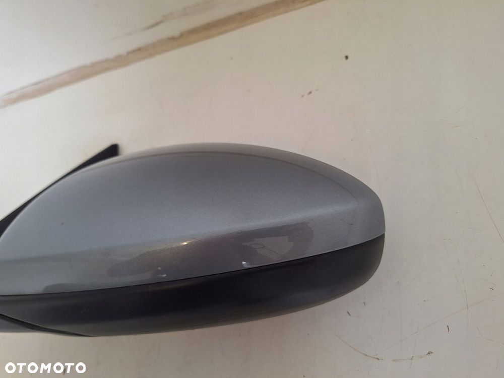 LUSTERKO LEWE KIA XCEED X-CEED 19- 87610-J7960 KOLOR CS UK OE 5 PIN - 5