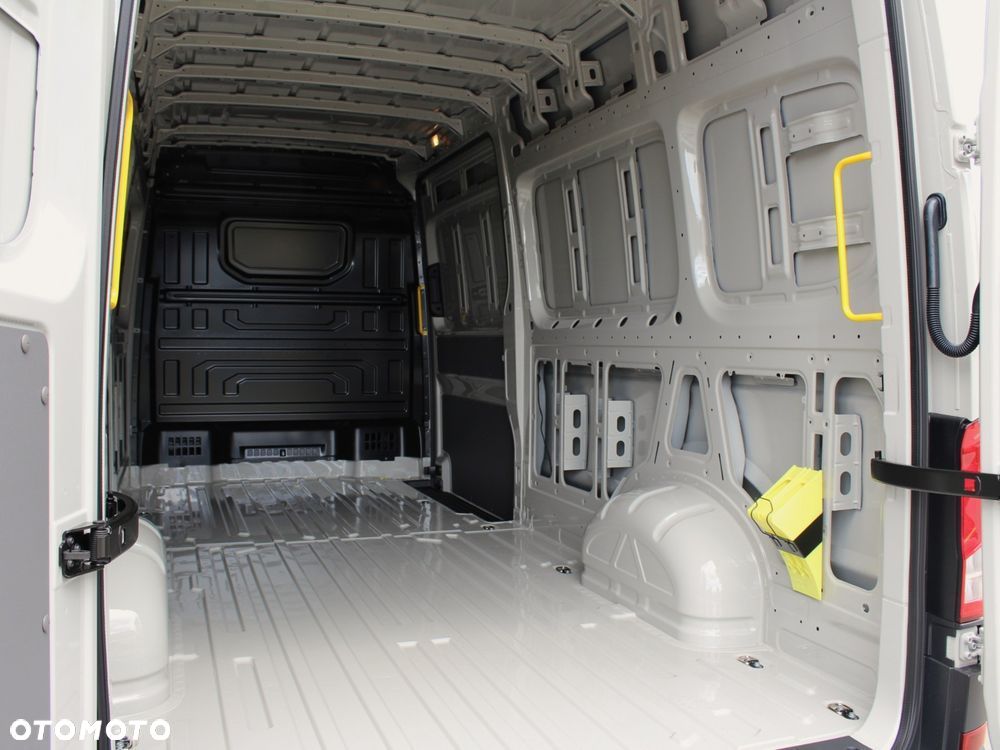 Volkswagen Crafter - 5