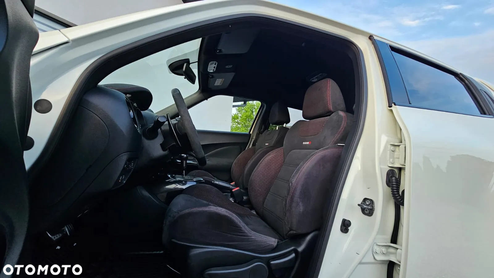 Nissan Juke 1.6 DIG-T Nismo RS 4WD Xtronic - 3