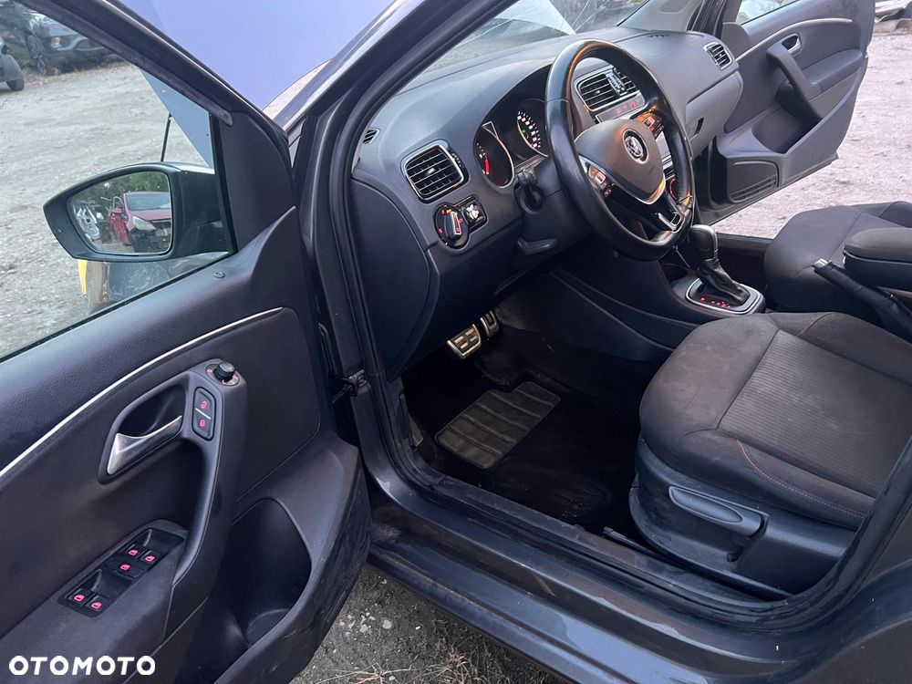Volkswagen Polo 1.4 TDI BMT Highline DSG - 19