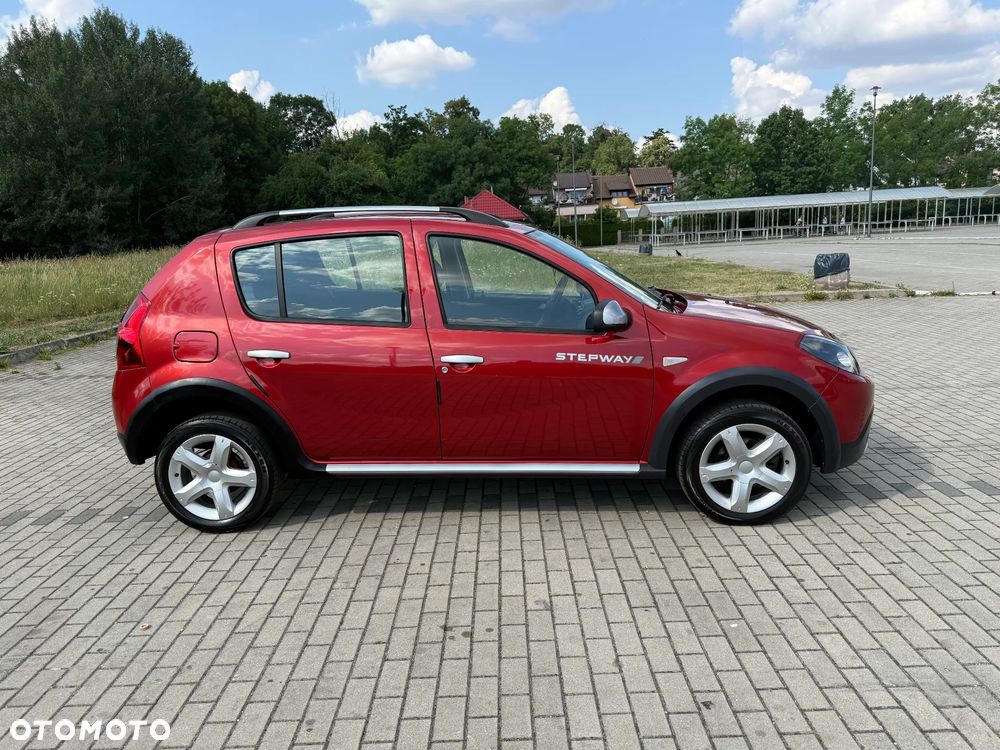 Dacia Sandero 1.6 MPI Stepway - 4