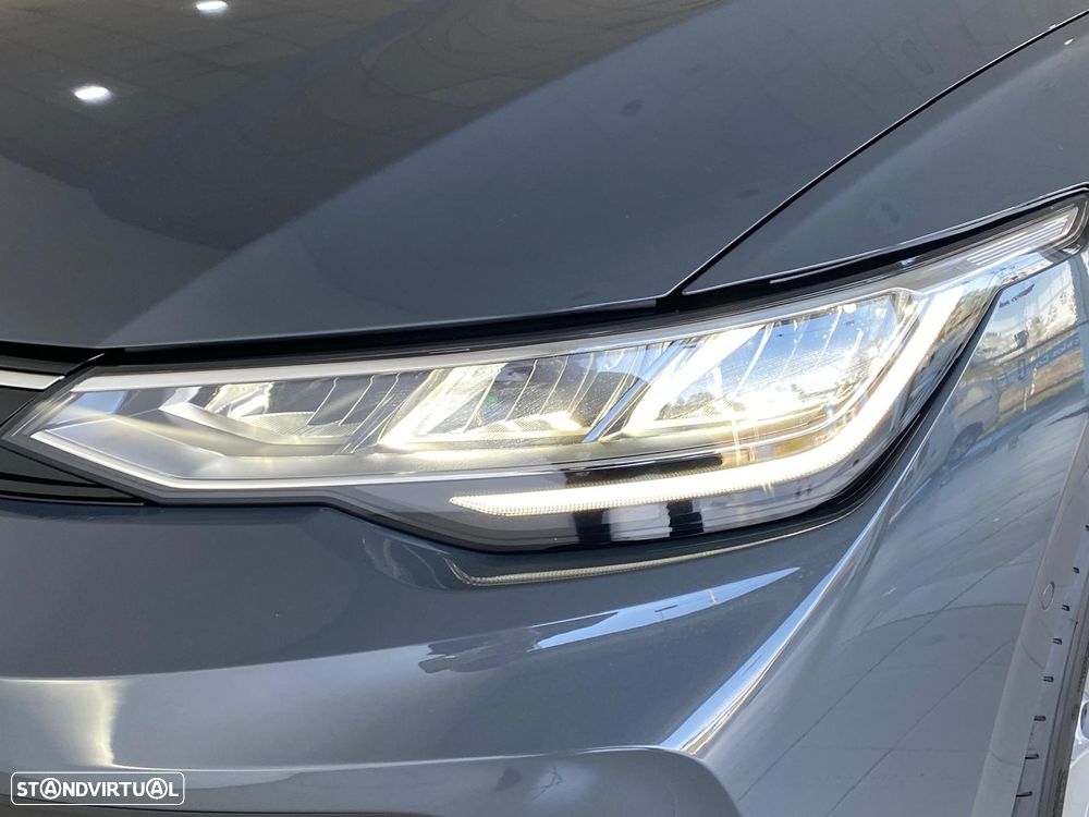 VW Golf 1.5 eTSI Urban DSG - 31