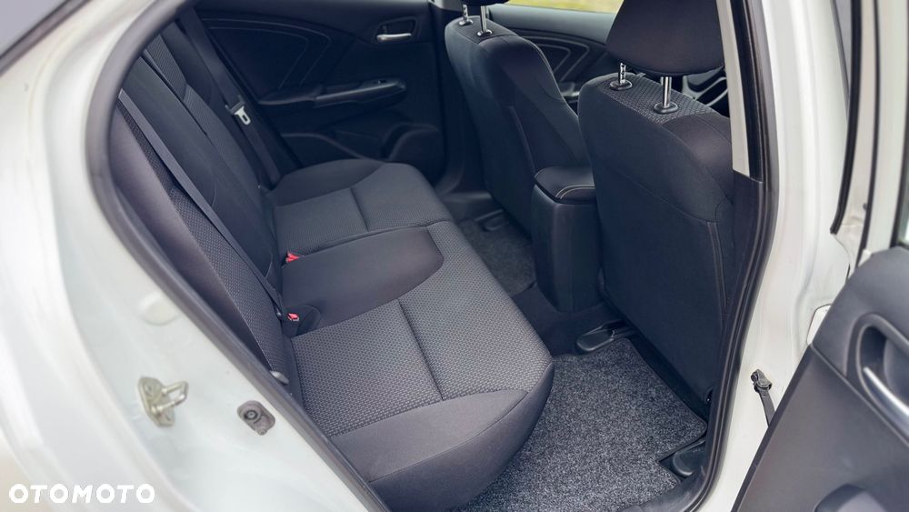 Honda Civic 1.8 i-VTEC Comfort - 28