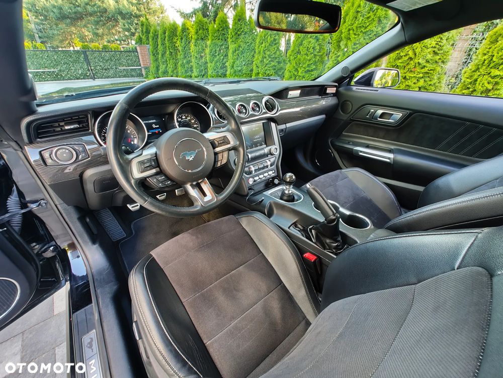 Ford Mustang 5.0 V8 GT - 9