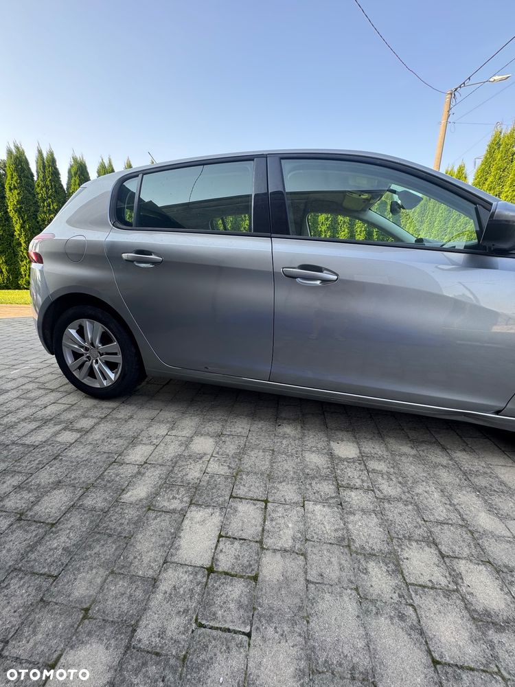 Peugeot 308 - 13