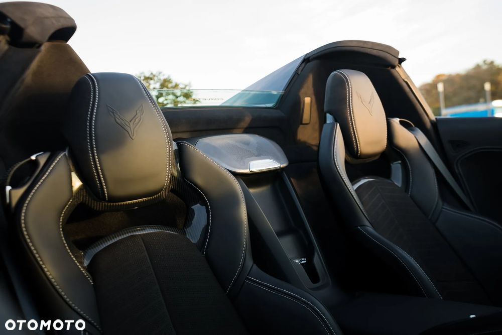 Chevrolet Corvette Stingray Cabriolet 3LT 6.2 V8 Automatik - 21