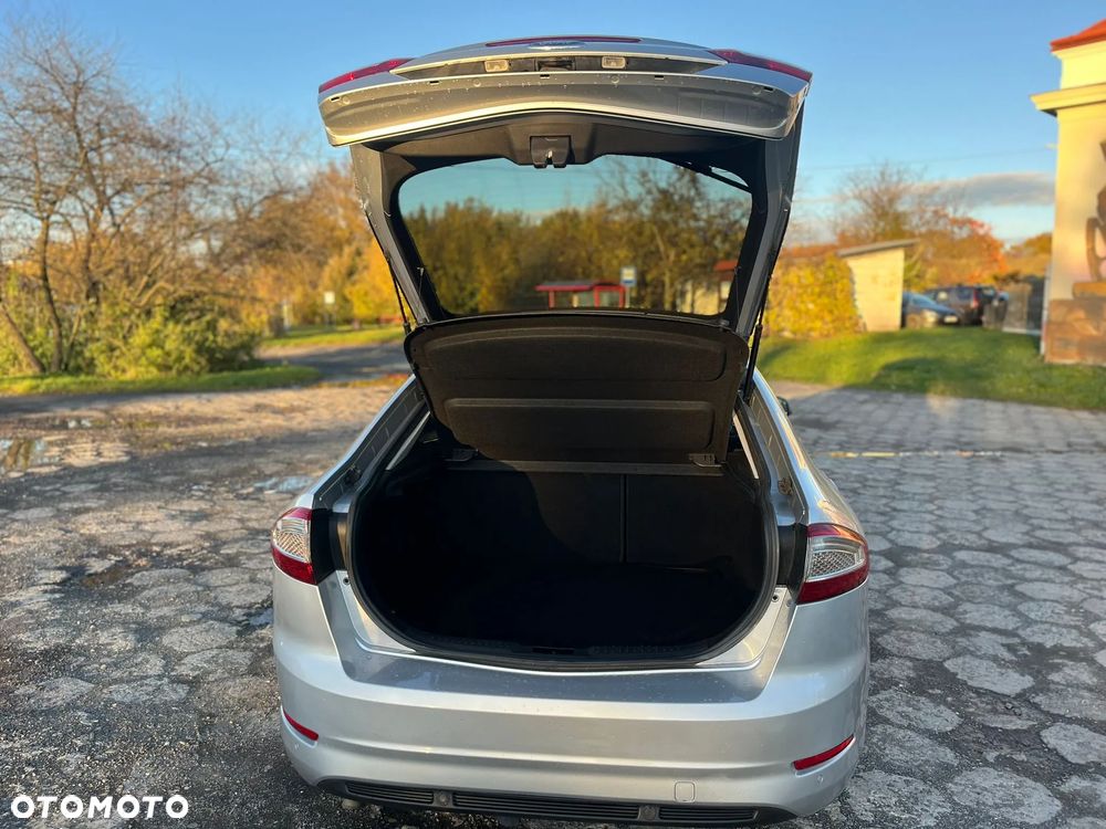 Ford Mondeo Turnier 2.0 TDCi Ambiente - 9