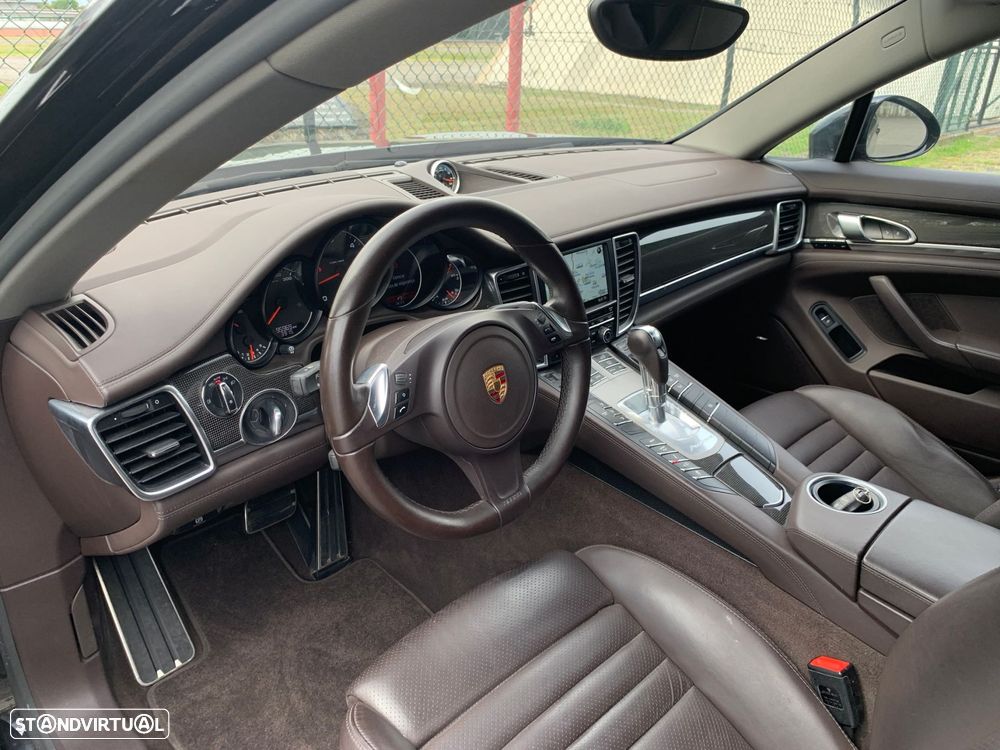 Porsche Panamera 3.0 V6 - 9