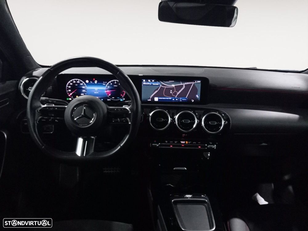 Mercedes-Benz A 200 - 11