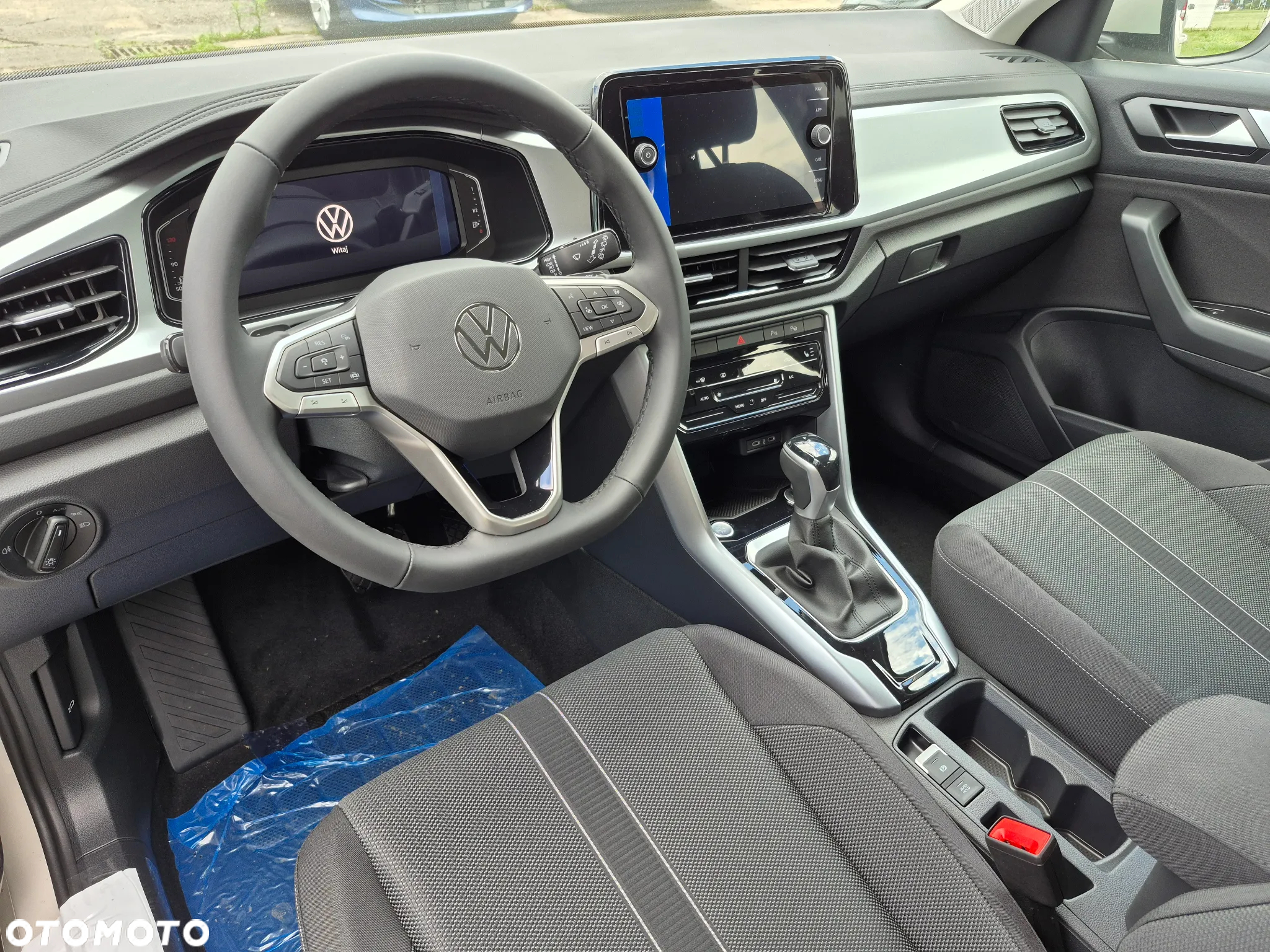 Volkswagen T-Roc 1.5 TSI Life DSG - 9