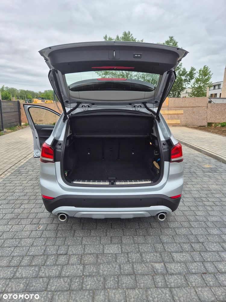 BMW X1 sDrive18d xLine sport - 5