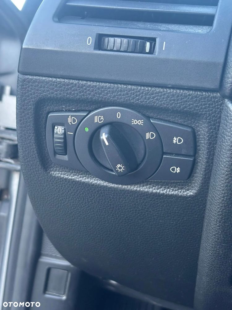 BMW Seria 1 116d - 16