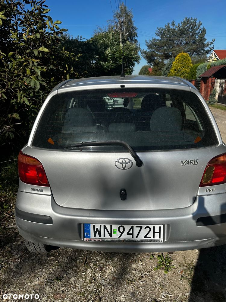 Toyota Yaris - 5