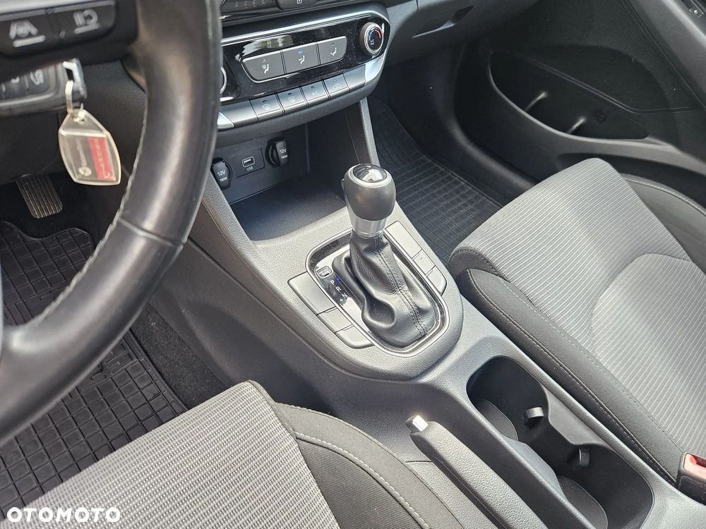 Hyundai i30 1.0 T-GDI Classic + DCT - 15