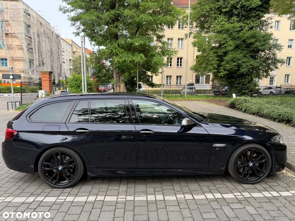 BMW Seria 5 M550d xDrive - 15