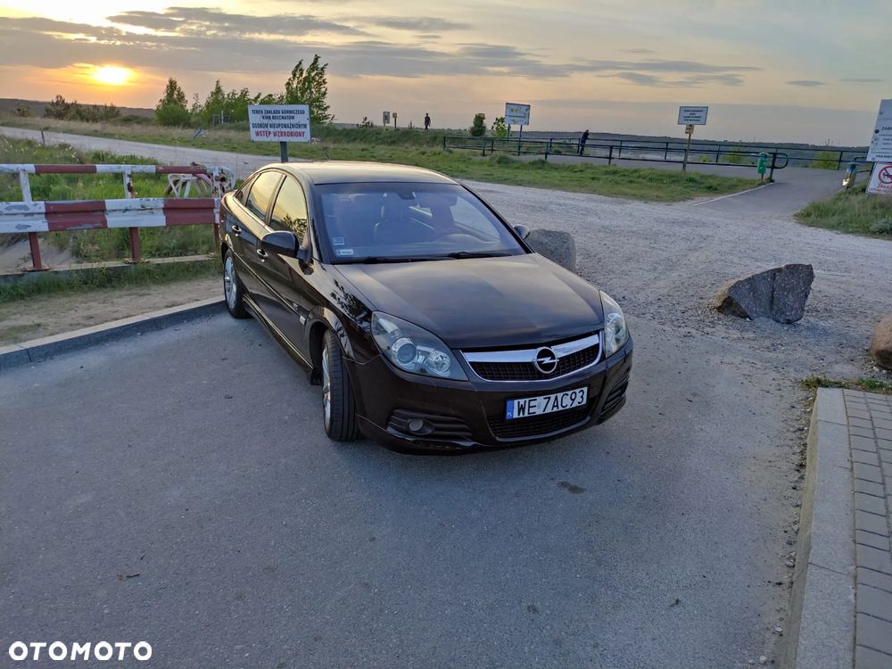 Opel Vectra 1.9 CDTI Sport / GTS - 12