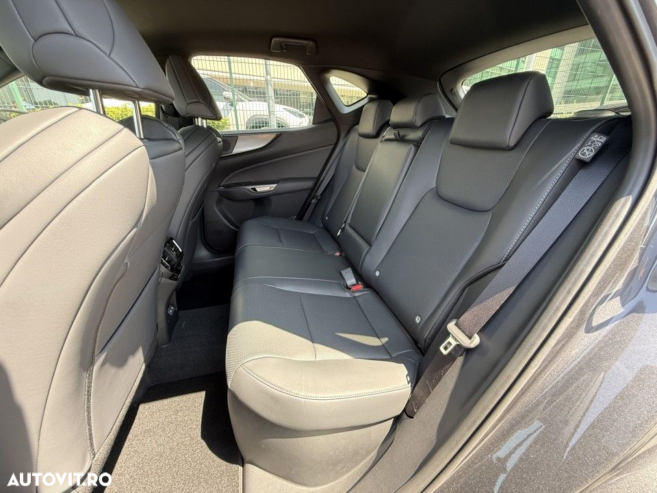 Lexus Seria NX 350h AWD CVT HEV F Sport - 14