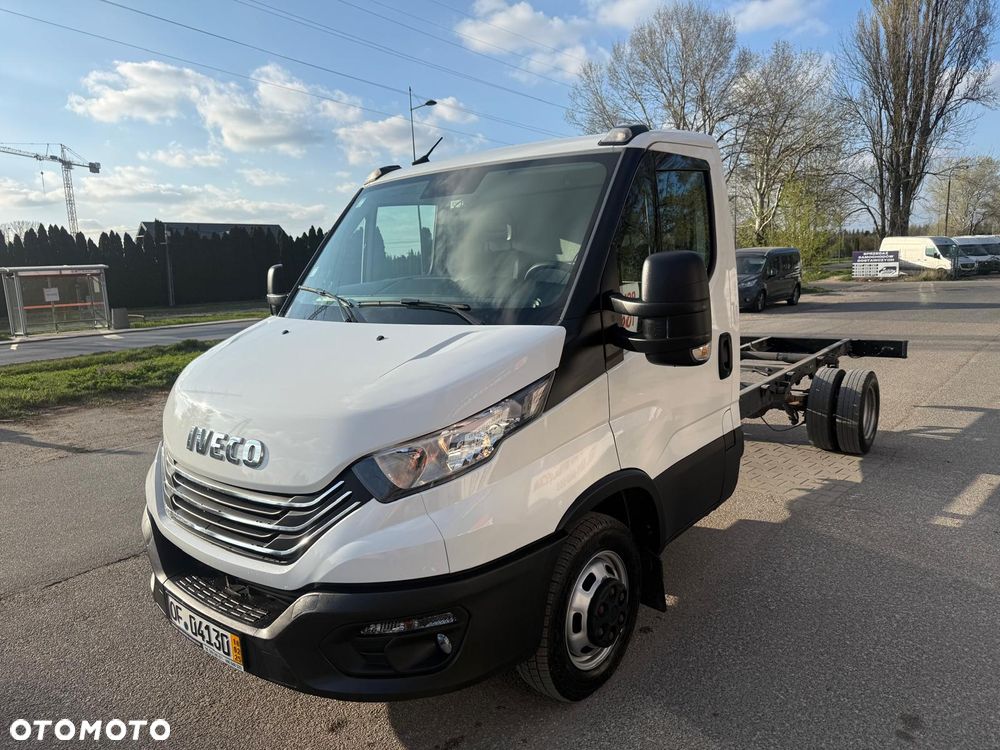 Iveco Daily 35C160, 2.3 160KM, Rama pod zabudowę, HiMatic, Bardzo zadbany - 1