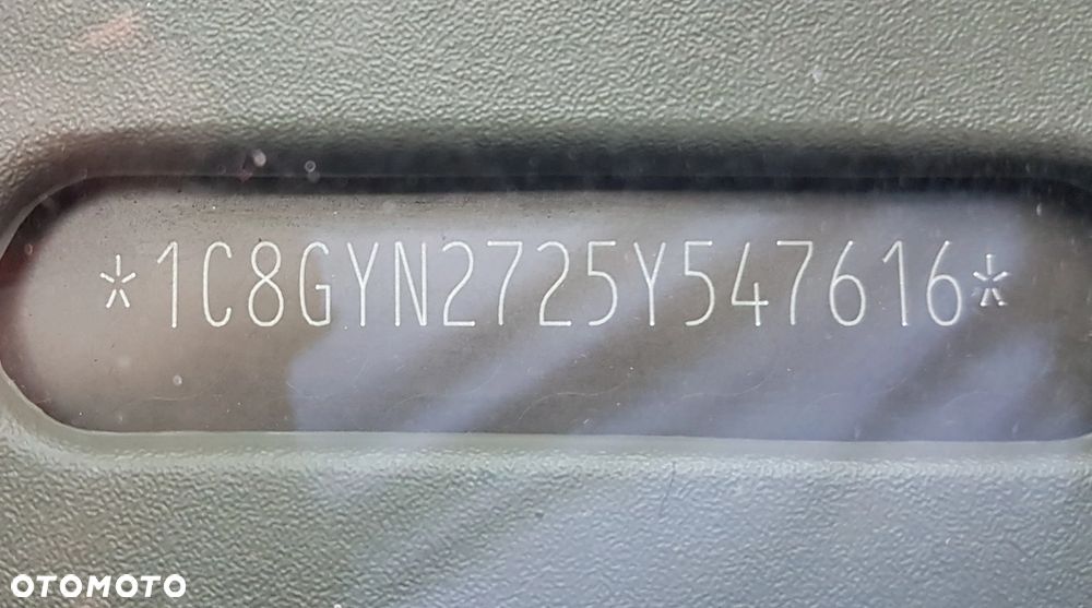 Chrysler Voyager 2.5 SE CRD - 1