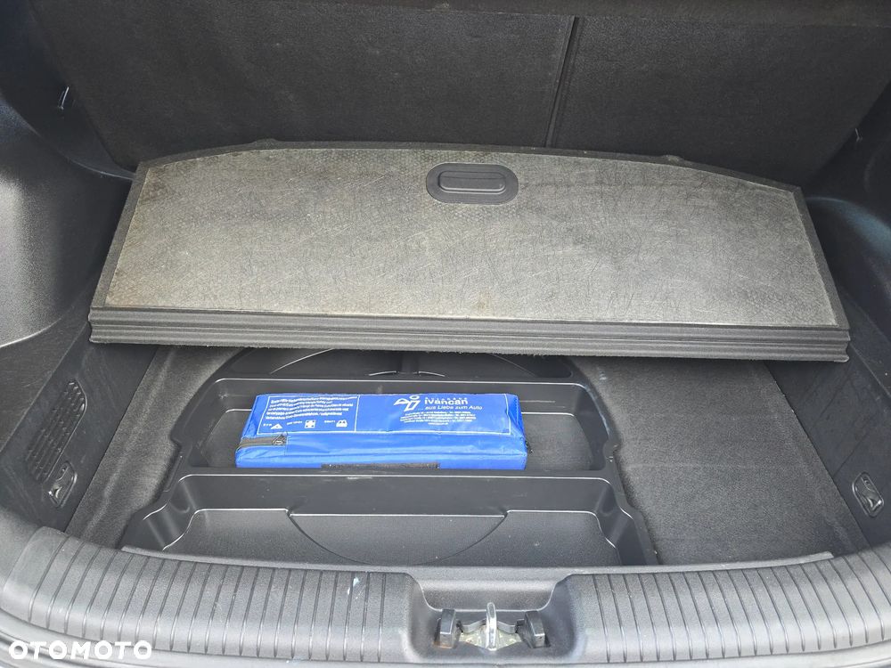 Hyundai ix20 1.4 Edition 20 - 24