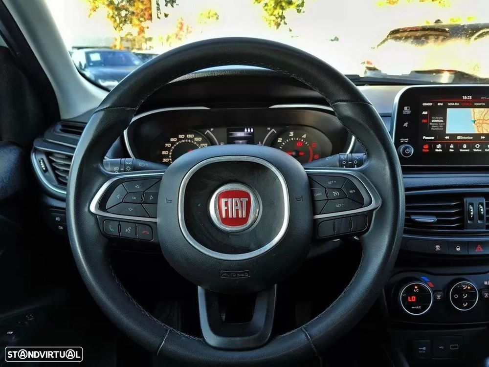 Fiat Tipo Station Wagon 1.3 M-Jet Lounge Tech - 13