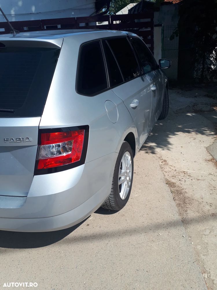 Skoda Fabia - 5