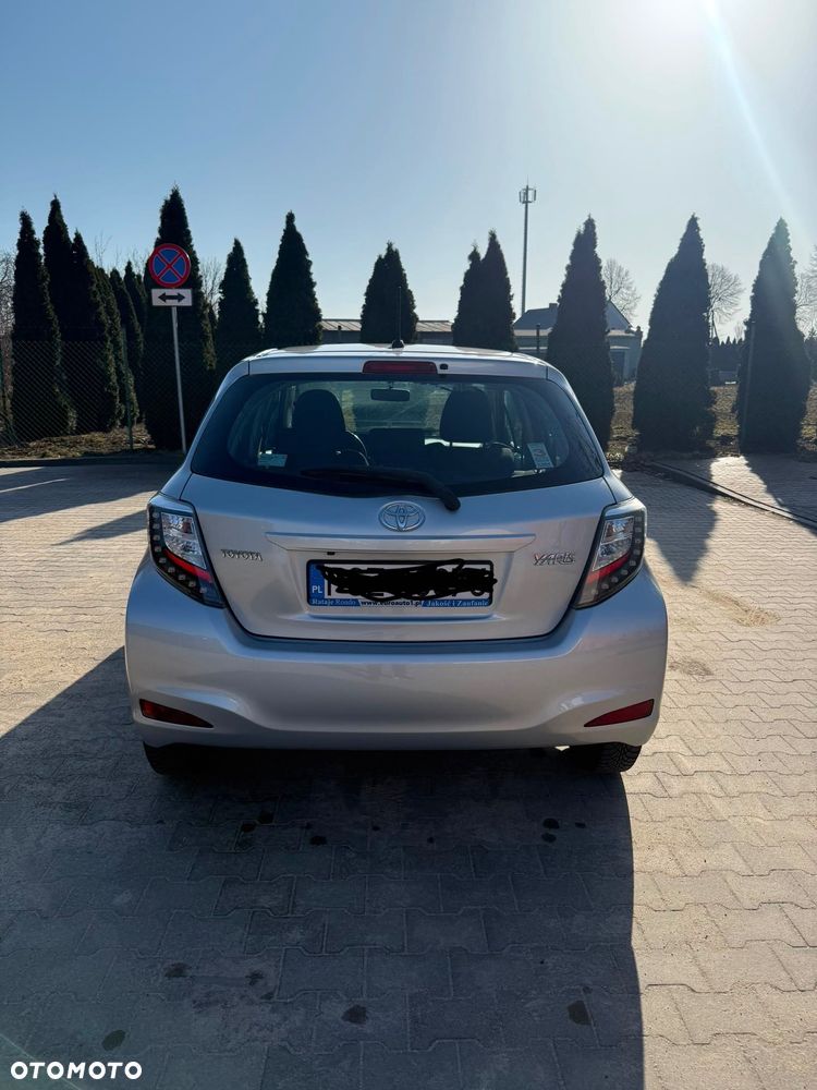 Toyota Yaris - 3