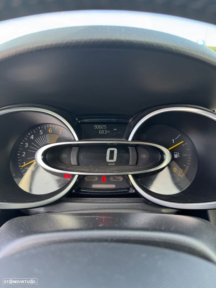 Renault Clio 0.9 TCe Limited - 8