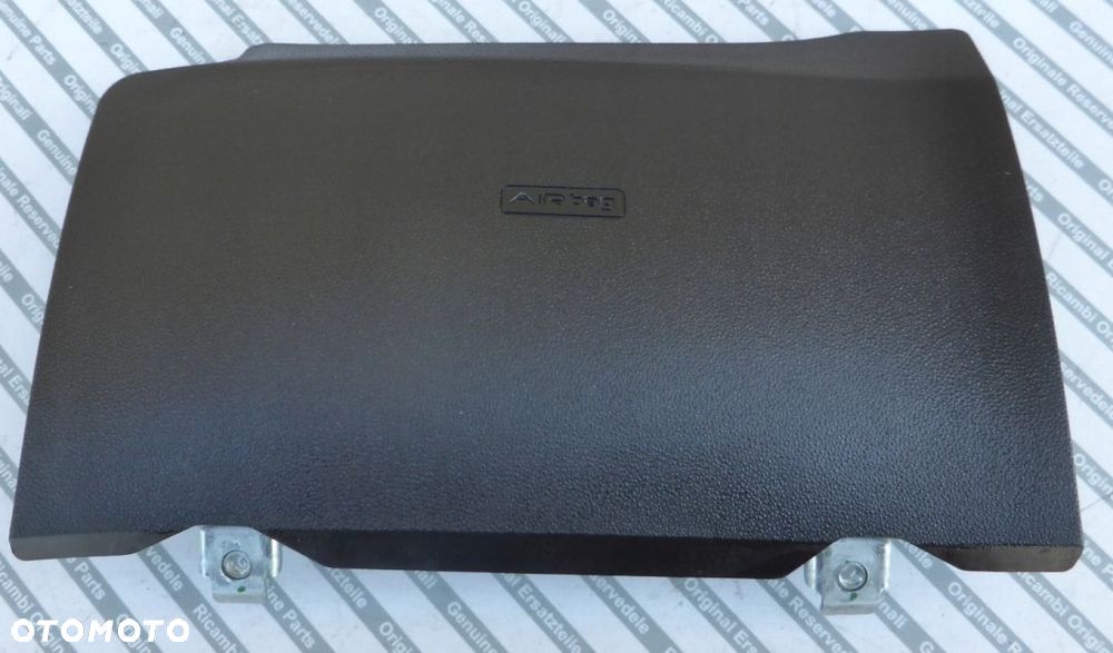 FIAT 500 LIFT PODUSZKA KOLANOWA CZARNA AIRBAG - 1